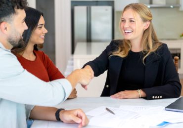 Tout d’abord, le prêt à taux zéro est l’une des principales aides. En effet, il permet aux primo-accédants de financer